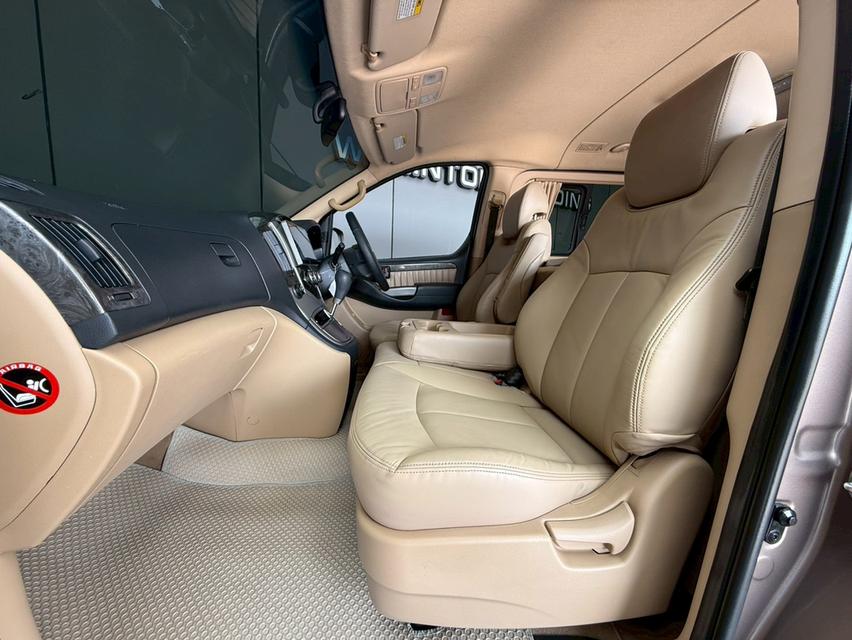 HYUNDAI GRAND STAREX, 2.5 VIP ปี2013 โฉม ปี10-18 สีน้ำตาล เกียร์ออโต้ เครื่องดีเซล 📍📍ไมล์แท้ 138,086 km.   ✅✅ ราคา 568,000 บาท ✅✅ ผ่อน 11,xxx 72  " รูปที่ 13