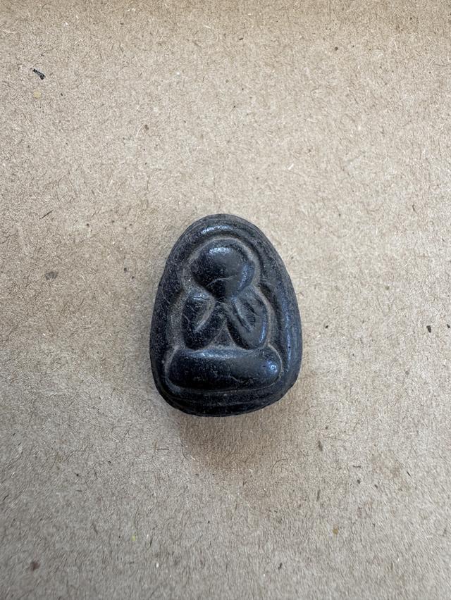 ปิดตาแข้งหมอน หลวงปู่จีน วัดท่าลาดเหนือ