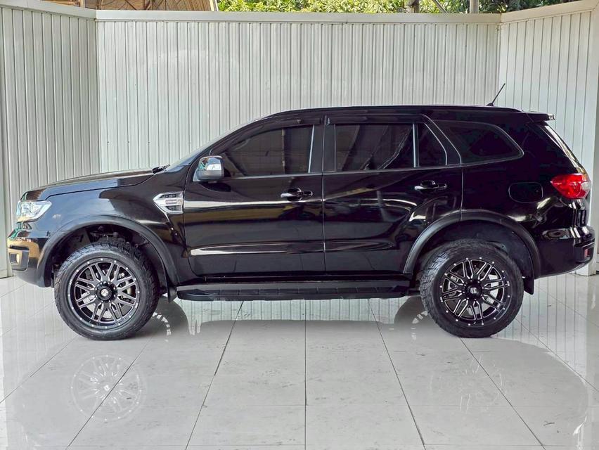 FORD EVEREST 2.0 TURBO TREND ปี 2022 จด 2023 สีดำ AT ขับ 2  โฉม ปี15-22 รถ Vat% รูปที่ 7