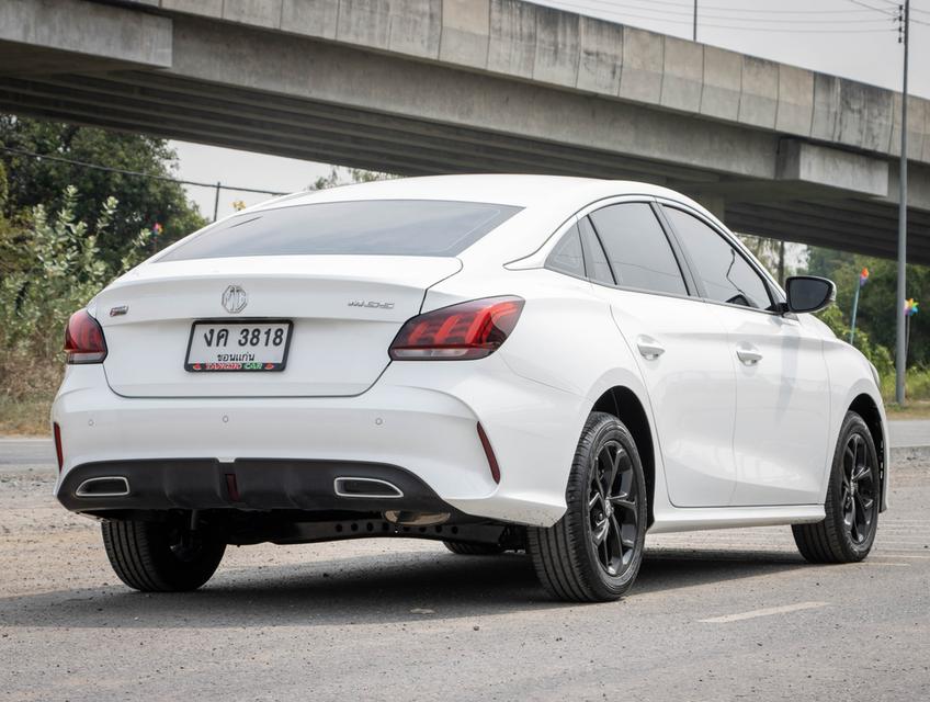 MG5 1.5 C Sedan ปี 2023 ไมล์น้อย 12,000 กม. 4