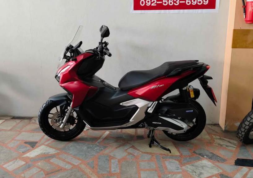 ปล่อยขาย Honda ADV160 สีแดง  6