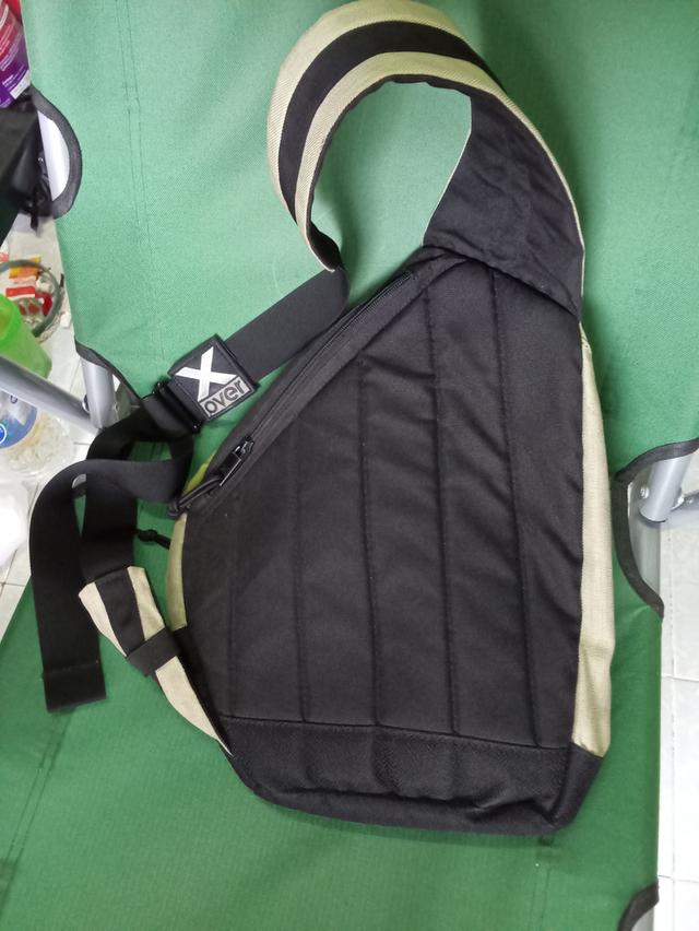 กระเป๋าสะพายหรือค◌าดอกมือสอง แบรนด์ usa รูปที่ 5