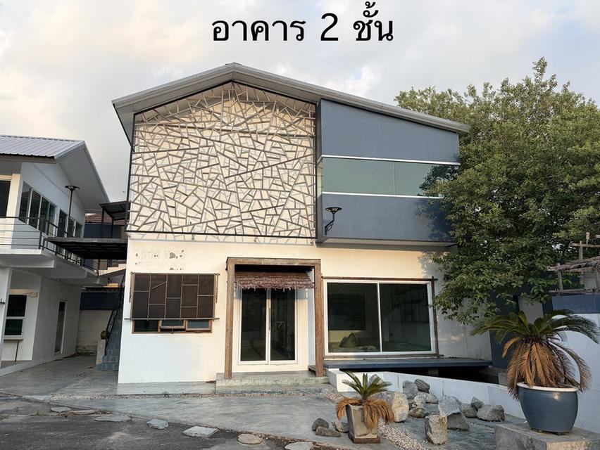 สำนักงาน สระว่ายน้ำ บ้าน 14