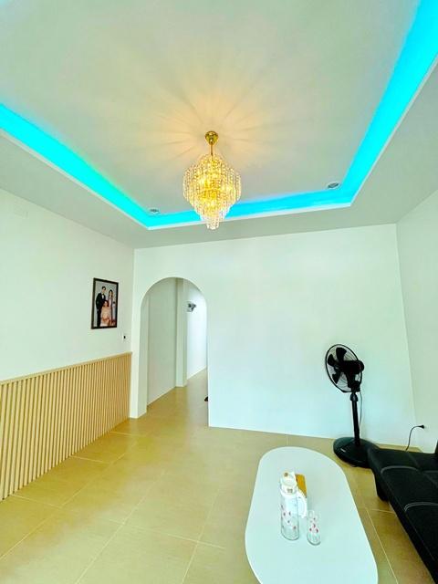 วัดเขาทอง 600 ม. พยุหะคีรี พร้อมเฟอร์ฯ ตลาดเขาทอง 900 ม ใกล้ ม.มหิดล นครสวรรค์ 800 ม. บ้านใหม่ 2 ชั้นสภาพสวย 3 นอน 3 น้ำ 4