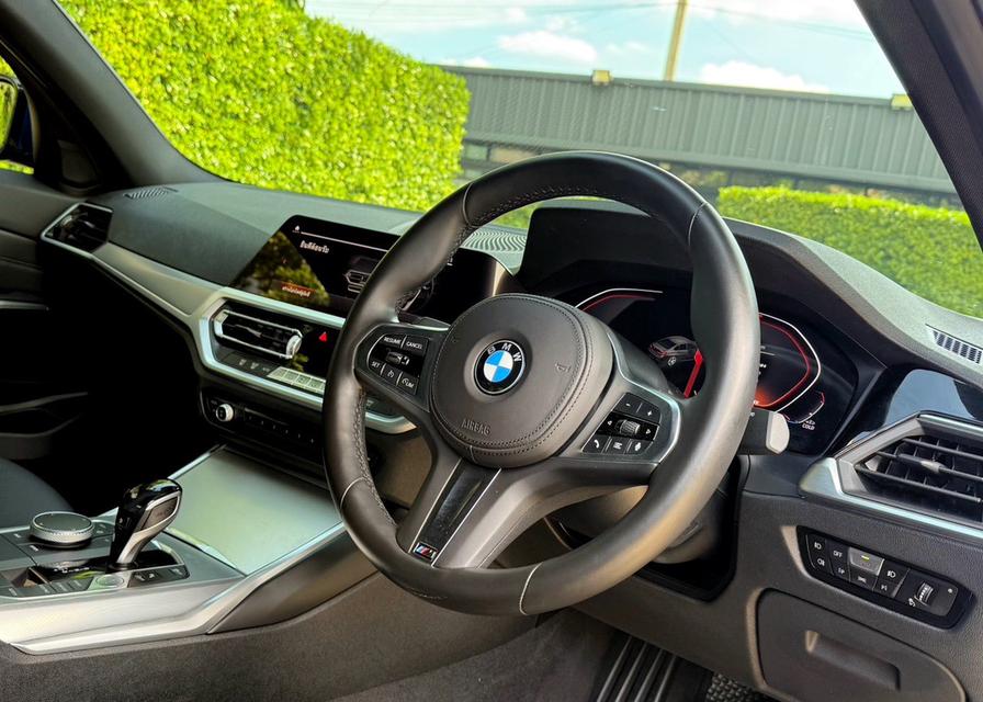 2021 BMW 320D MSPORT G20 รถมือเดียวออกป้ายแดง รถวิ่งน้อยเพียง 40,000 กม รถไม่เคยมีอุบัติเหตุครับ 10