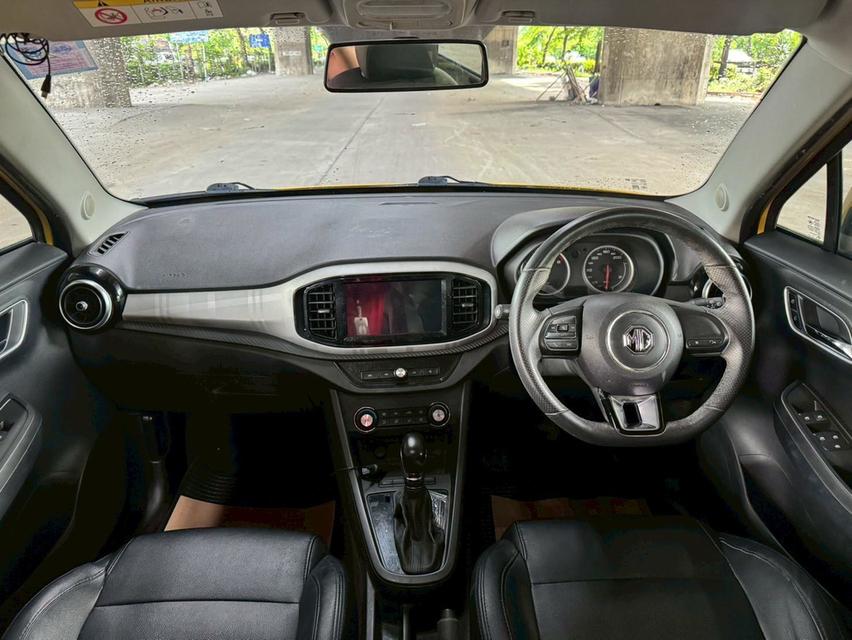 MG 3 1.5 X Sunroof AT ปี 2020 11