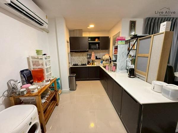 ให้เช่าบ้าน โครงการ คาซ่าเพรสโต้ ประชาอุทิศ 90 สงบ บรรยากาศดี 50.3 ตร.วา 3 ห้องนอน โทร 085-8266936 12