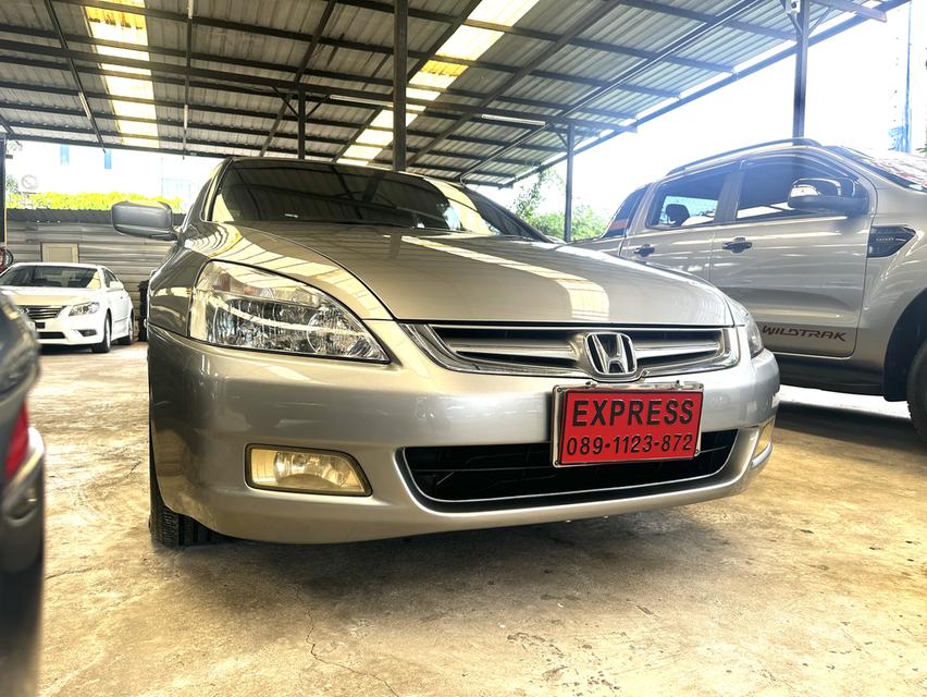 2006 HONDA ACCORD 2.0E i-VTEC รถขับดี ไม่เคยติดแก๊ส