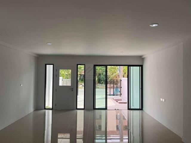 PB5588 ให้เช่าโฮมออฟฟิศ 3ชั้น ซอยสุขุมวิท70/5 โครงการ Deco สุขุมวิท เขตบางนา ใกล้BTSแบริ่ง 6
