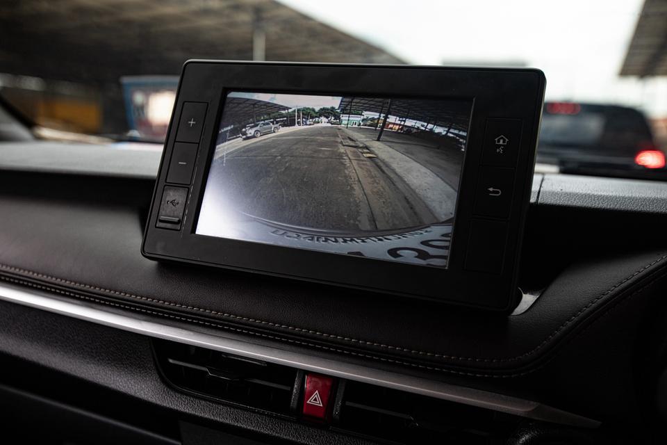 Toyota Yaris Ativ 1.2Smart ปี24 รูปที่ 9