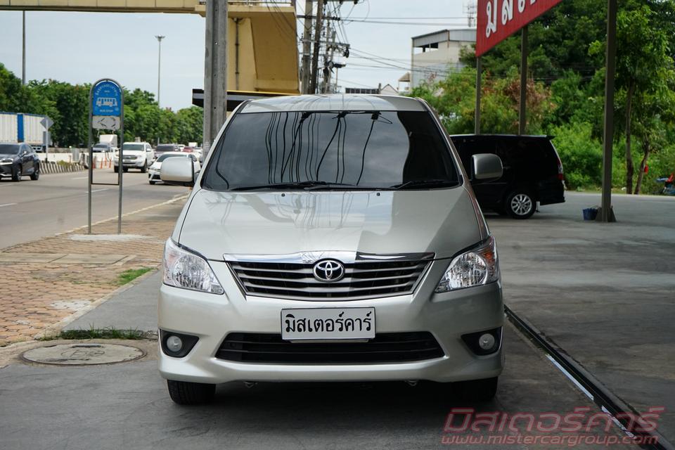 2012 TOYOTA INNOVA 2.0 G OPTION