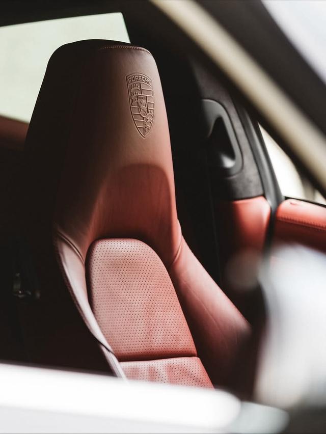 Porsche 911 Carrera (991.1) 6