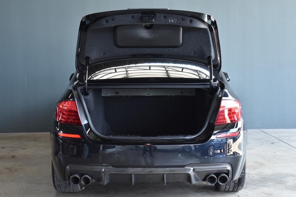 รหัสรถ   BM3534 BMW 528i M-Sport Lci ปี 2015  9
