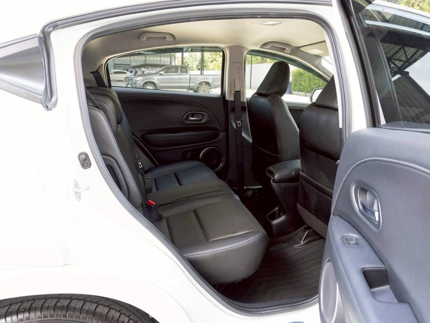 Honda HR-V 1.8 EL ปี 2018 วิ่งน้อย 6 หมื่น km. รถบ้านเจ้าของเดียว เข้าศูนย์ทุกระยะ รูปที่ 11