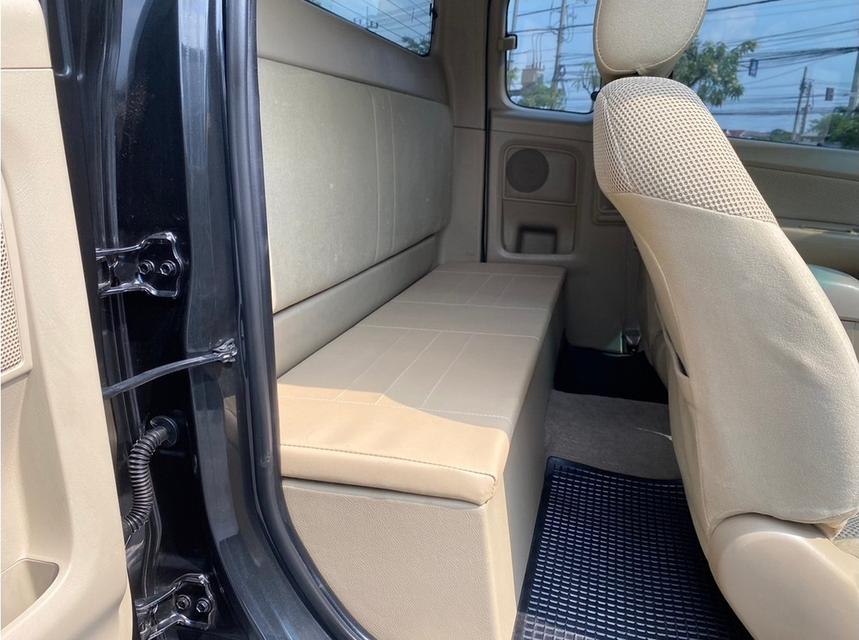 Toyota Vigo 2.5E Prerunner Cab ดีเซล เกียร์ธรรมดา  ปี2012 14