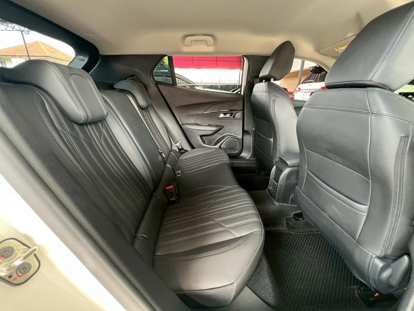 ปี 2023 PEUGEOT 2008, 1.2 ALLURE 15