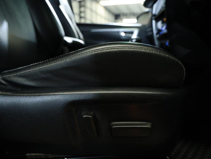 2022 Toyota FORTUNER 2.4 (ปี 15-25) Leader V 4WD SUV AT B5502 รูปที่ 13