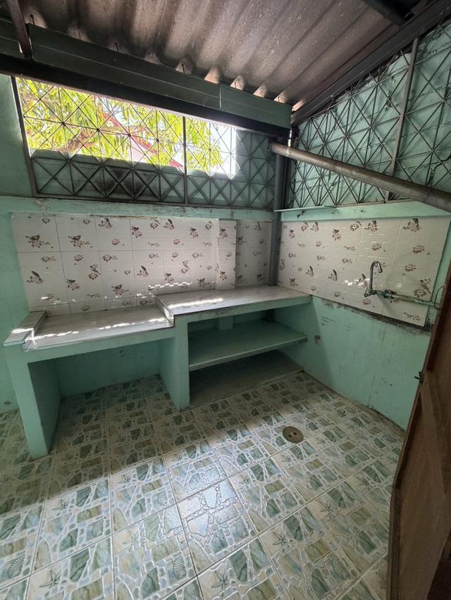 ทาวเฮ้าส์ 2 ชั้น 2 ห้องนอน 2 ห้องน้ำ 6