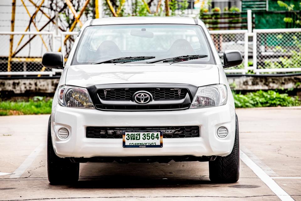 Toyota Vigo Cab 2.5E ดีเซล เกียร์ธรรมดา ปี 2009 สีขาว  3