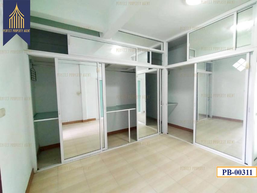 ขายอาคารพาณิชย์ 2 คูหา 3.5 ชั้น พื้นที่ใช้สอยเยอะ เหมาะสำหรับอยู่อาศัย โกดังเก็บของ ใกล้รถไฟฟ้า เดินทางสะดวก 17