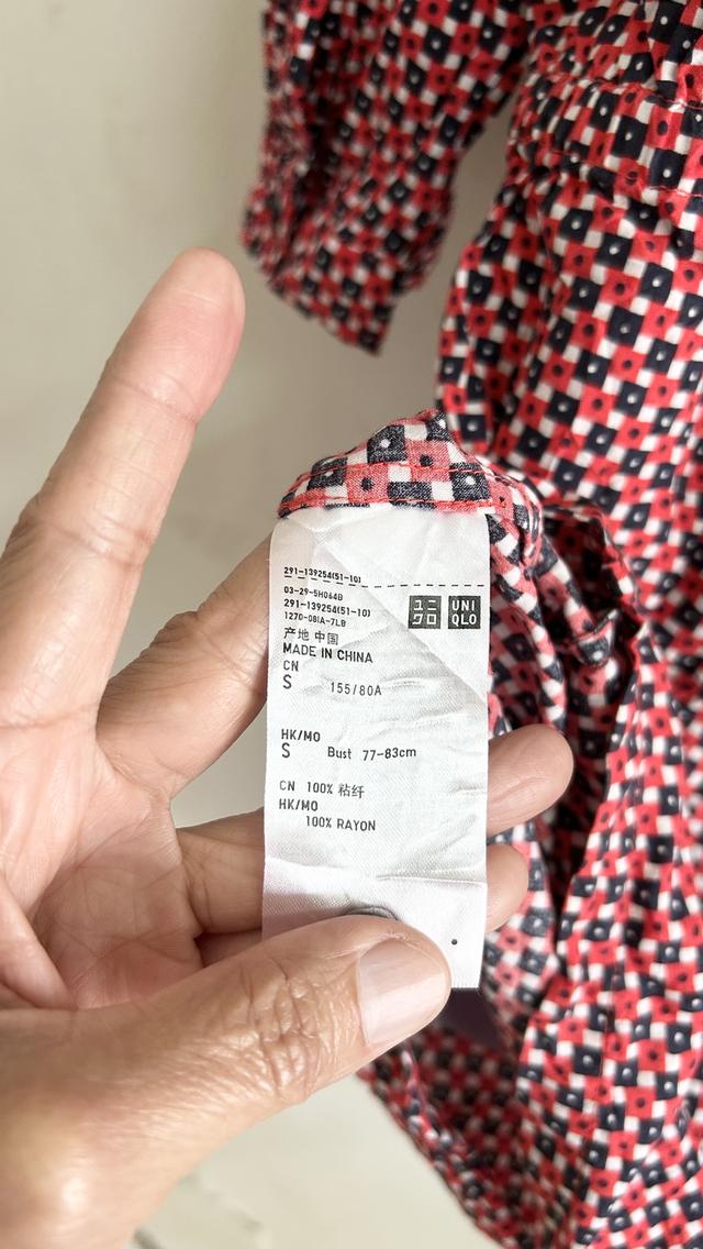 ยุนิS เดรสสั้นแขน4 ส่วนเรยอนลายกราฟฟิค รูปที่ 6