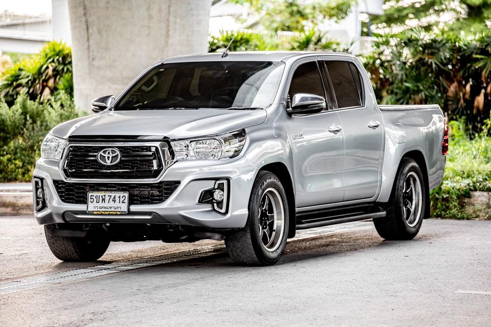 Toyota Revo Prerunner Double Cab  2.4E  สีเทา เกียร์MT ปี 2019 รหัส GT7412 