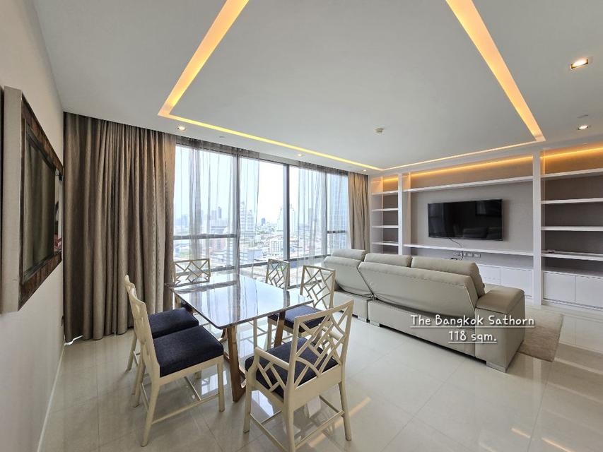 ให้เช่า คอนโด 2 bedrooms modern furnished เดอะ แบงค็อก สาทร 118 ตรม. near BTS Surasak and expressway 2