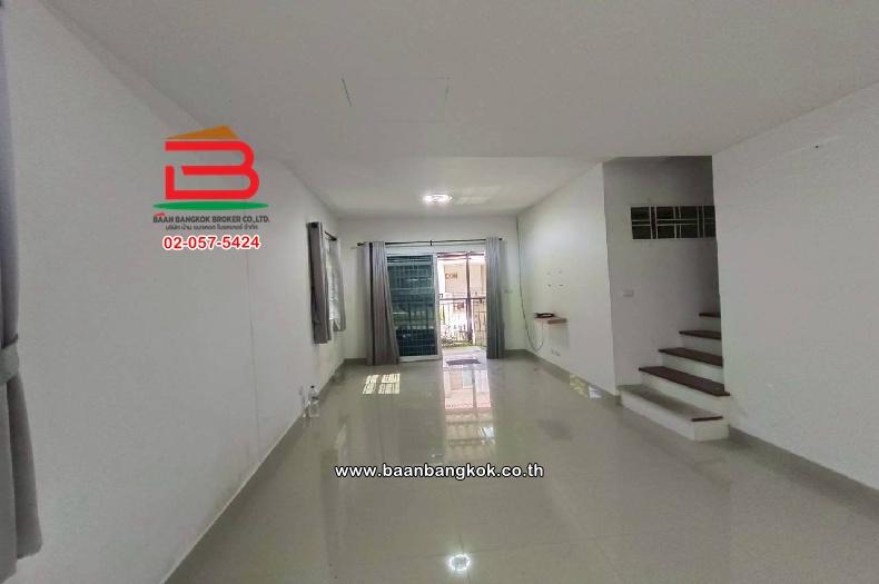 ทาวน์โฮม โครงการ พฤกษาวิลล์ 56 (ถนนบางเตย 3-5) เนื้อที่ 25.2 ตร.ว (ใกล้เซ็นทรัลศาลายา) ตำบลบางเตย อำเภอสามพราน นครปฐม