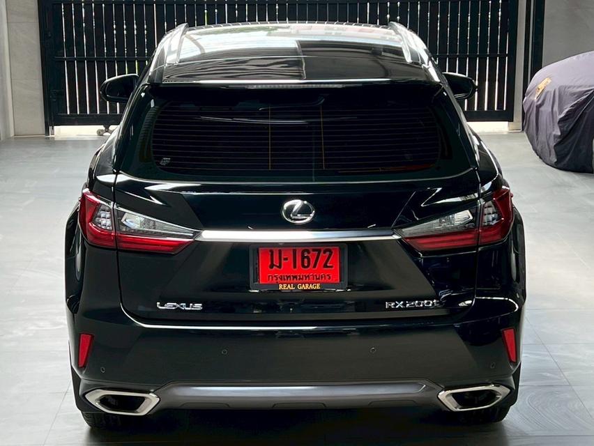 Lexus RX200t 2.0 Premium SUV 11