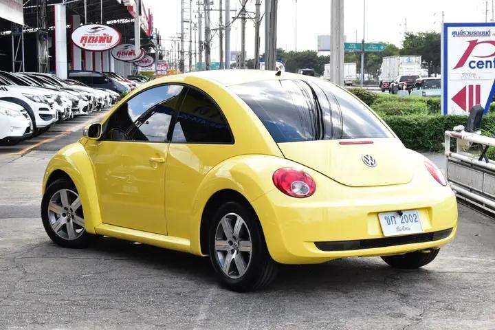 มือสองสภาพดี Volkswagen Beetle 4