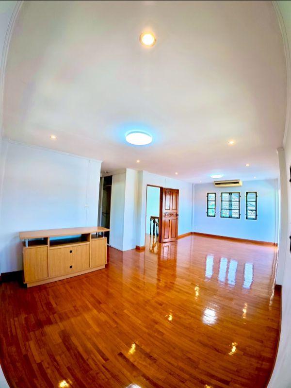 🏡 ขายบ้านเดี่ยวหัวมุม ทำเลทอง หมู่บ้านสัมมากร นิมิตรใหม่ 8