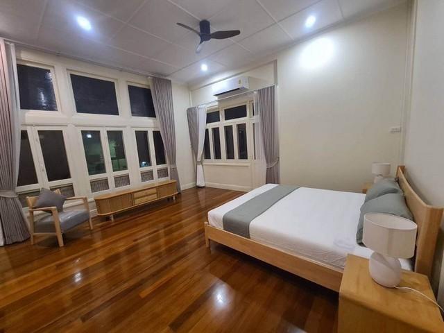 PB5401 ให้เช่าบ้านเดี่ยว ซอยสุขุมวิท44 ใกล้ BTSพระโขนง เหมาะพักอาศัยหรือทำธุรกิจ ร้านอาหาร 4
