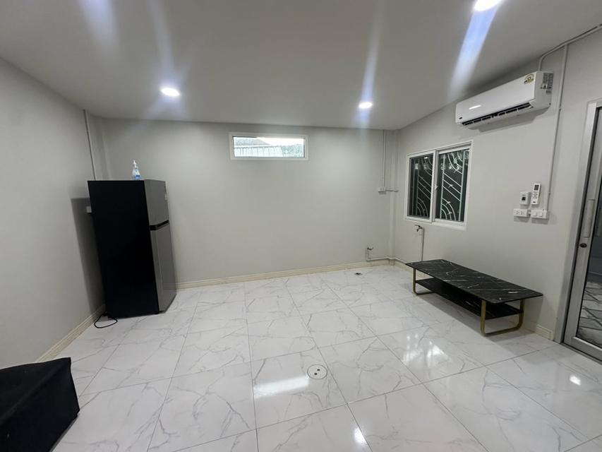 ให้เช่าทาวน์โฮม / Home Office 4 ชั้น หลังใหญ่ หมู่บ้านสินธานี รัชดา ลาดพร้าว / ซอยลาดพร้าว 80 5