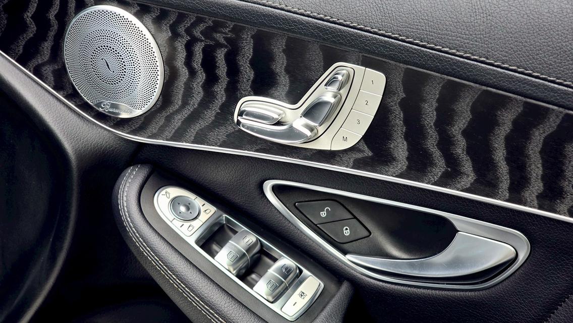 รหัสรถ WB36 Benz Glc 250d  Amg รุ่นท็อปสุด ปี 2018 20
