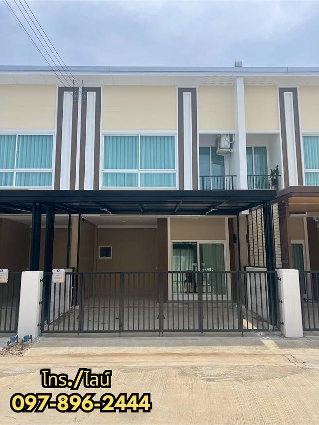 ให้เช่าทาว์นโฮมตกแต่งพร้อมอยู่ หมู่บ้านเอซเซน ปิ่นเกล้า-ศาลายา (EZZEN)หิ้วกระเป๋าเข้าอยู่ได้เลย 1