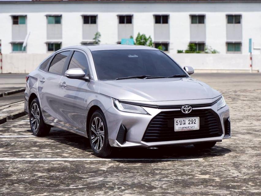 Toyota Yaris Ativ 1.2 Smart ปี2024