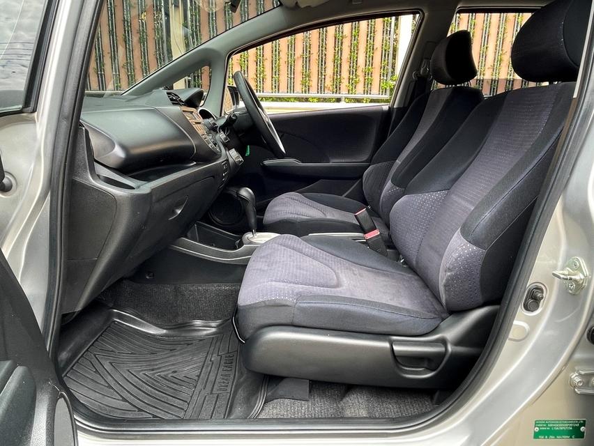 HONDA JAZZ 1.5 S (โฉมGE) ปี 2010 เกียร์AUTO 8