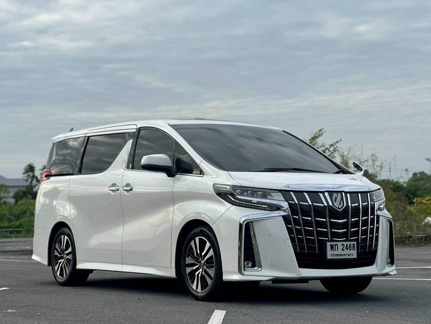 Toyota Alphard 2.5 SC Package MNC ปี 2020 จด 2021