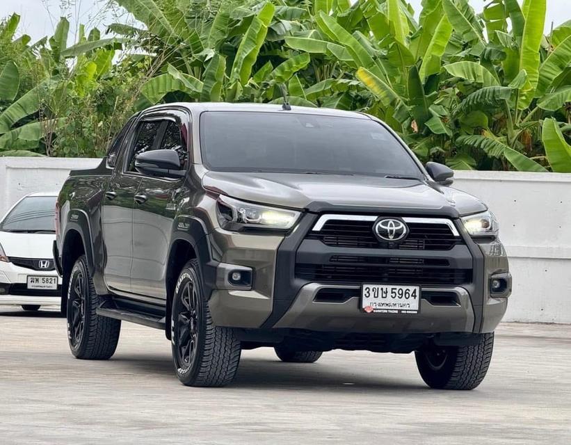 Toyota Hilux Revo Dobble Cab ปี 2022