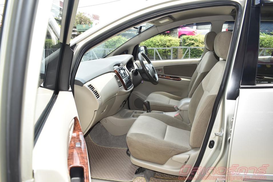 2013 TOYOTA INNOVA 2.0 G ( 7083 ) 9