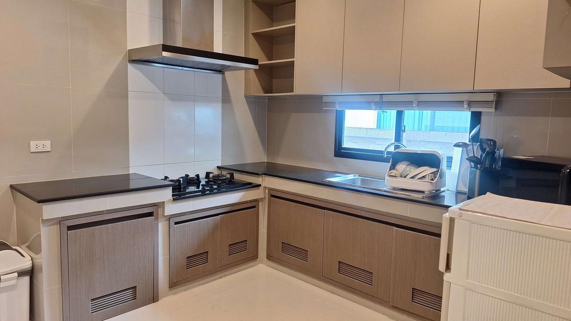 บ้านเดี่ยวให้เช่า ลำลูกกา คลอง 6 4ห้องนอน 4 ห้องน้ำ 4