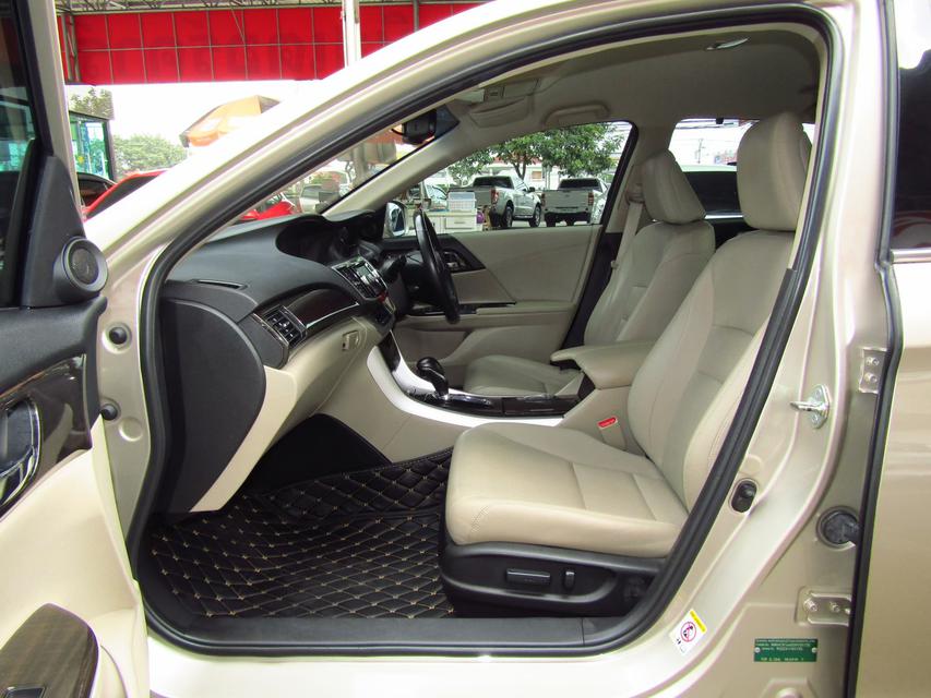 รูป 2013 Accord 2.0EL i-vtec sedan 3