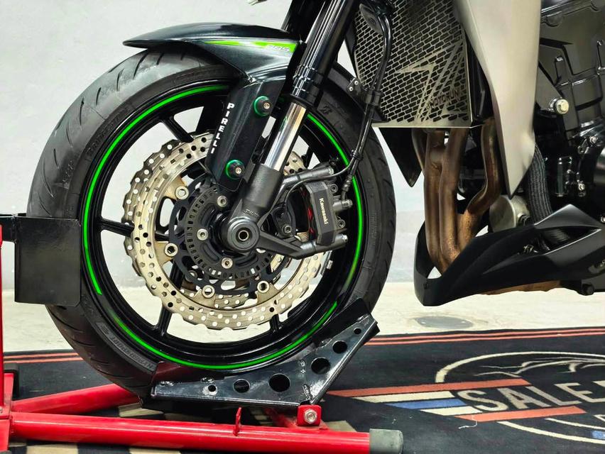 KAWASAKI Z1000 ปี 2016 ABS ของแต่งจัดเต็ม พร้อมหล่อ รูปที่ 15