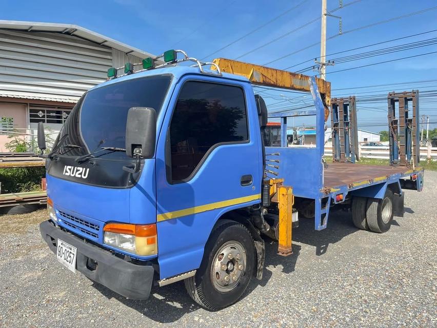 ขายรถบรรทุก Isuzu NPR ติดเครน 2