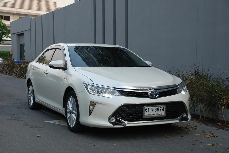 ขาย Toyota Camry 2.5Hybrid ปี17 3