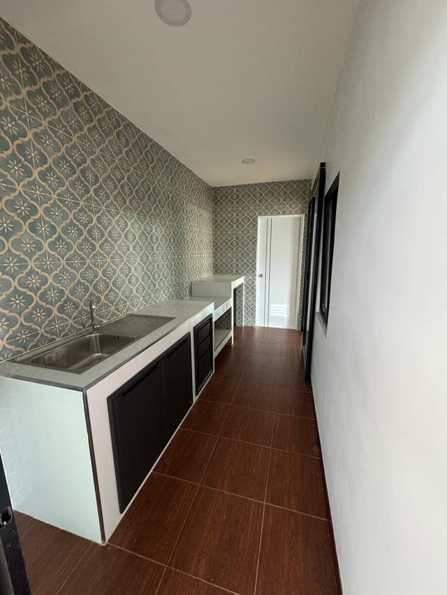 ทาวน์เฮ้าส์หลังริม บางกรวย-ไทรน้อย หมู่บ้าน ศรีประจักษ์ 5 10