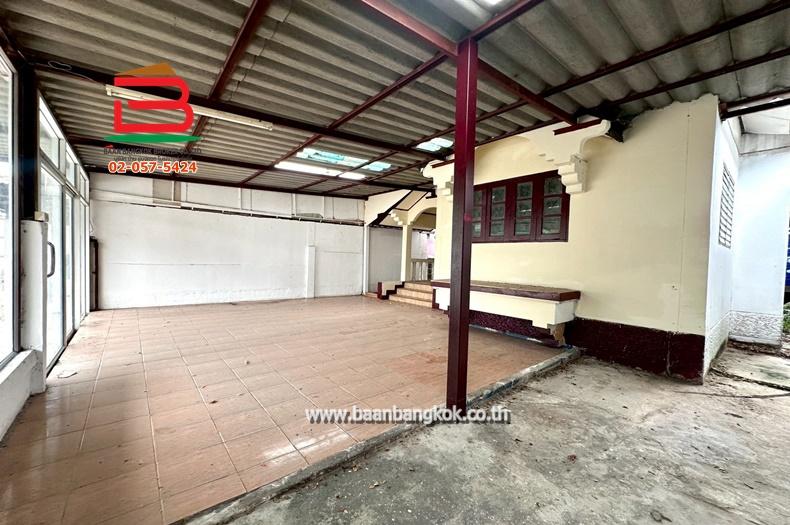 บ้านเดี่ยว หมู่บ้าน พรธิสาร 4 เนื้อที่ 32 ตรว. ถนนรังสิต-นครนายก ตำบลคลองหก อำเภอคลองหลวง จังหวัดปทุมธานี 8