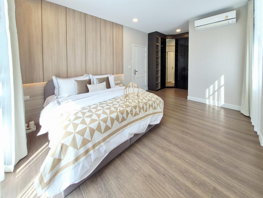 Luxury House For Sale or Rent Nantawan Rama 9 – New KrungthepKreetha 17