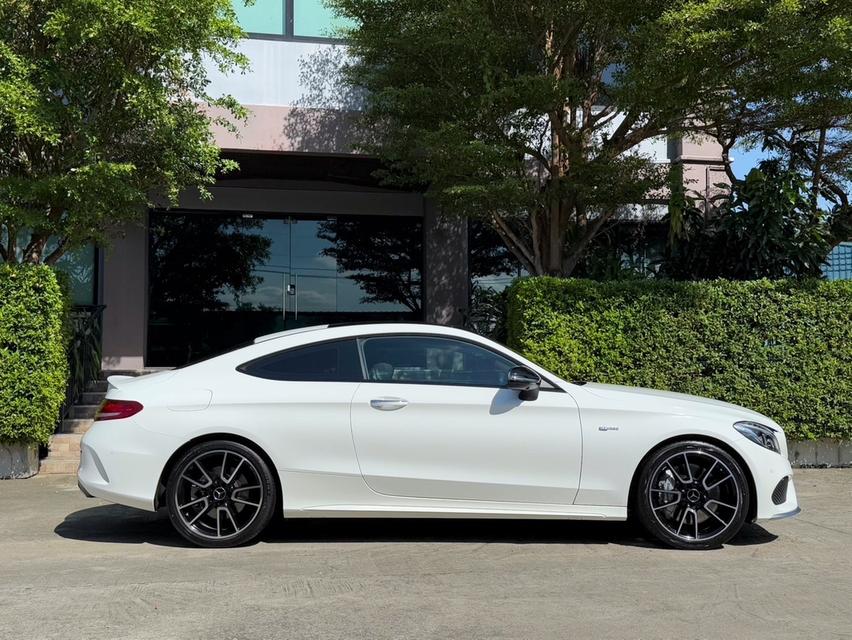 2018 BENZ C43 COUPE รถมือเดียวออกป้ายแดง วิ่งน้อยเพียง 4X,XXX กม สภาพป้ายแดง ไม่เคยมีอุบัติเหตุครับ 2