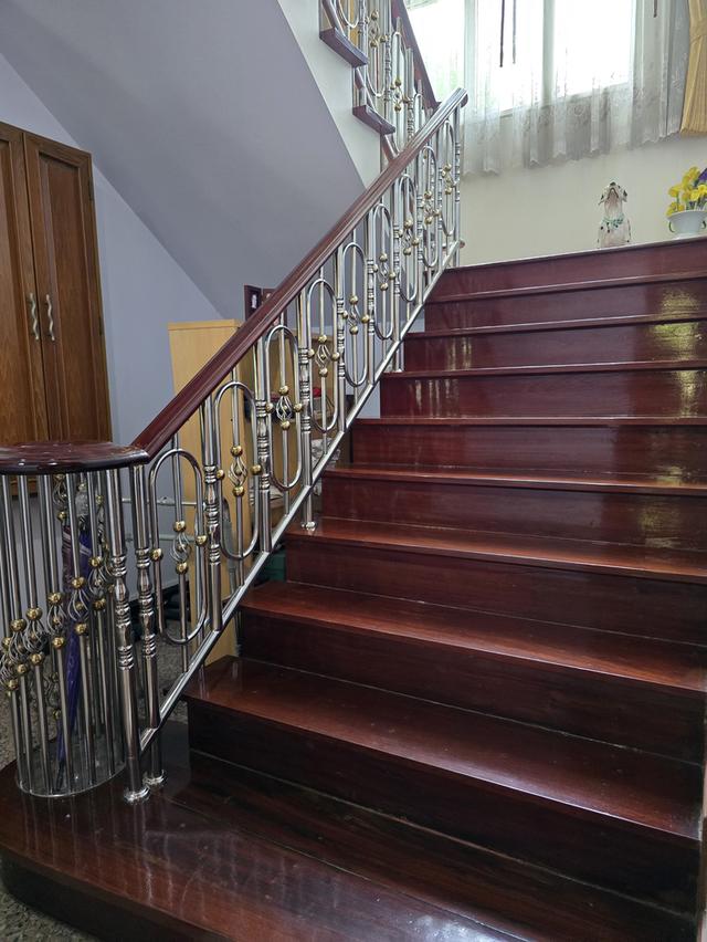 มีเงินซื้อเลยขายบ้านมือสอง 10